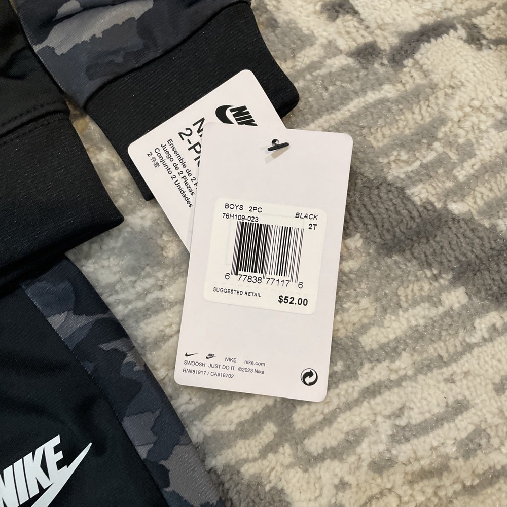 Nike Polyester Black & Camo 2T Kid Outfit Pants & Jacket New Condition - Picture 2 of 6